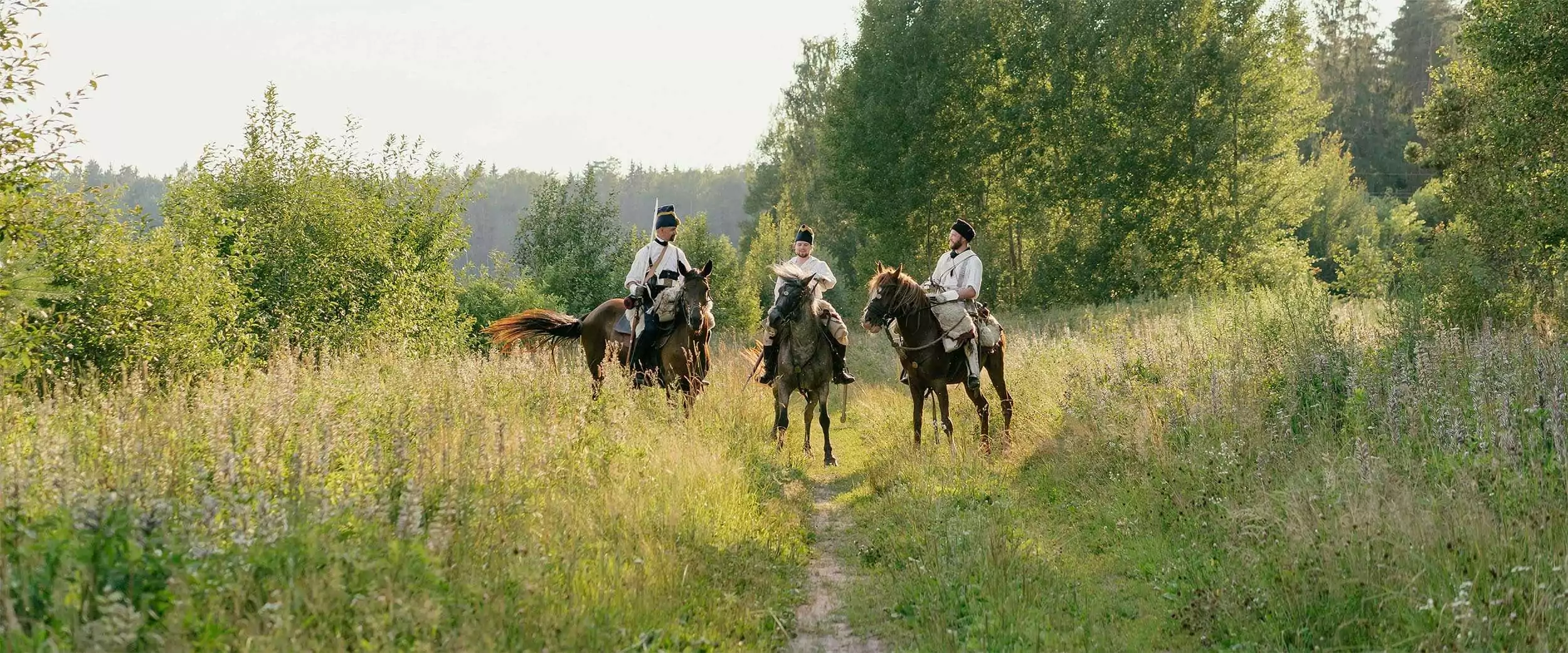 Mehr über den Artikel erfahren [4.5] …und alte Kameraden